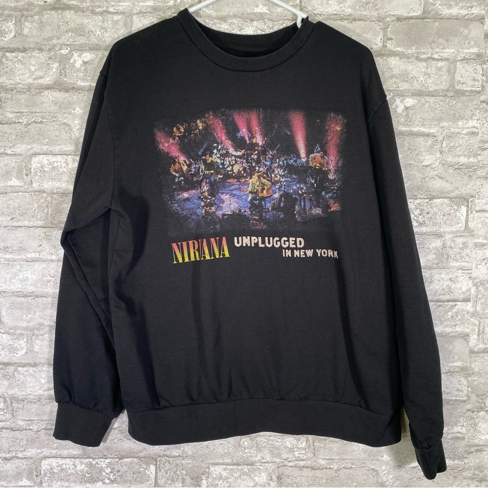Nirvana unplugged in New York‎ Black crewneck sweatshirt size large double sided